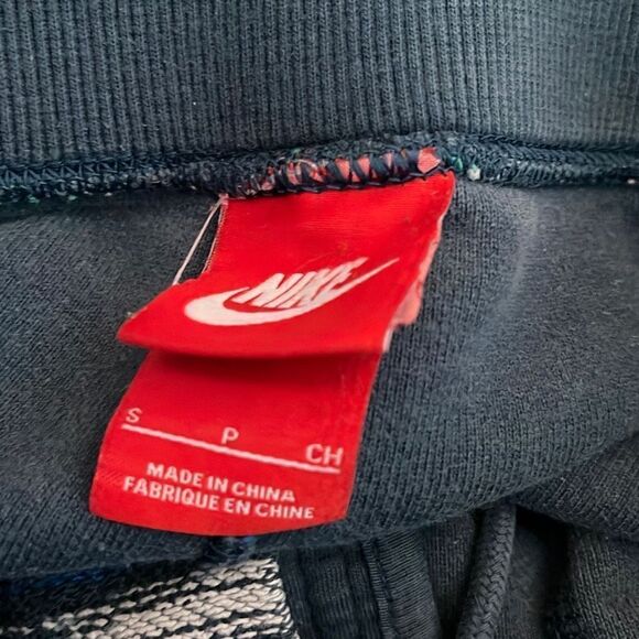 Nike F.C. 1994 Blue Green Men’s Jogger Shorts size small - Picture 7 of 8